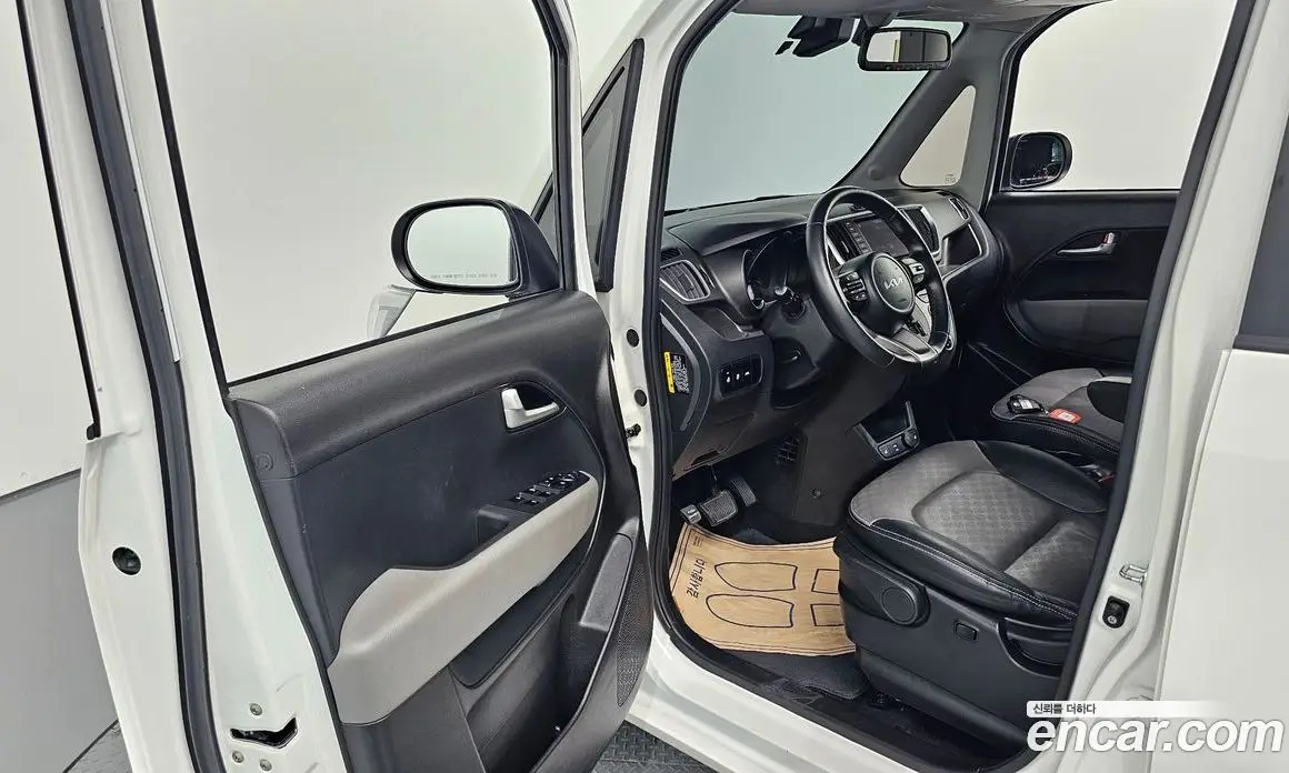 Kia Ray 2022 1.0 автомат (гидро), фото 10
