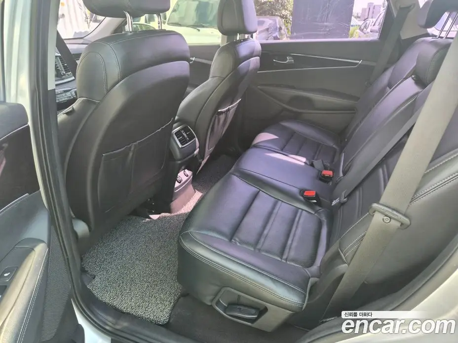 Kia Sorento 2014 2.0 автомат (гидро), фото 11 Kia Sorento 2014 2.0 автомат (гидро), фото 11