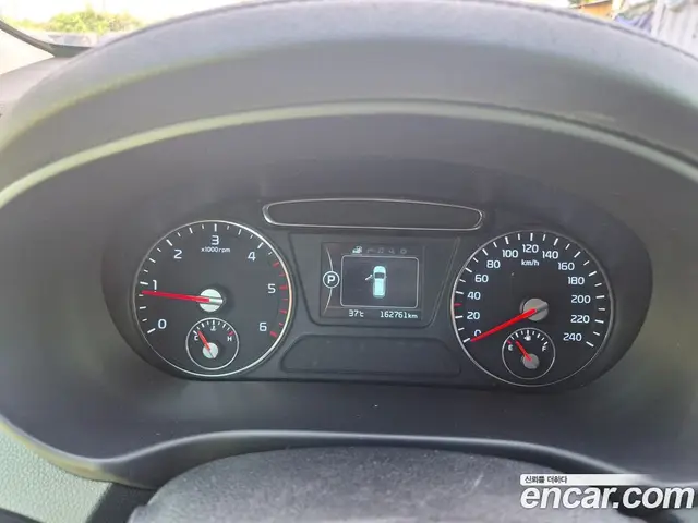 Kia Sorento 2014 2.0 автомат (гидро), миниатюра 8 Kia Sorento 2014 2.0 автомат (гидро), миниатюра 8