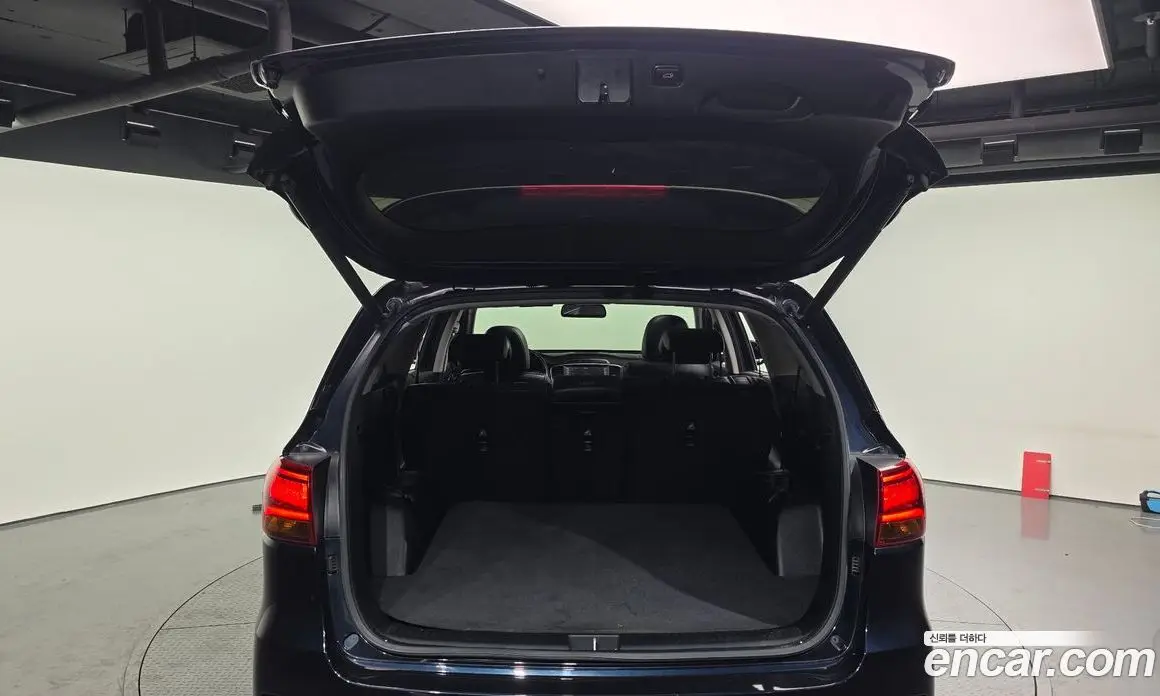 Kia Sorento 2017 2.2 автомат (гидро), фото 20 Kia Sorento 2017 2.2 автомат (гидро), фото 20