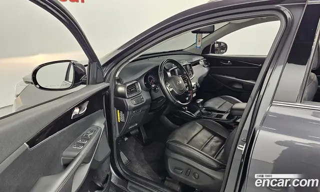 Kia Sorento 2018 2.0 автомат (гидро), миниатюра 11 Kia Sorento 2018 2.0 автомат (гидро), миниатюра 11