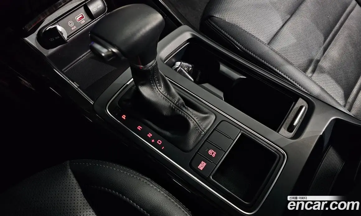Kia Sorento 2018 2.0 автомат (гидро), фото 9 Kia Sorento 2018 2.0 автомат (гидро), фото 9