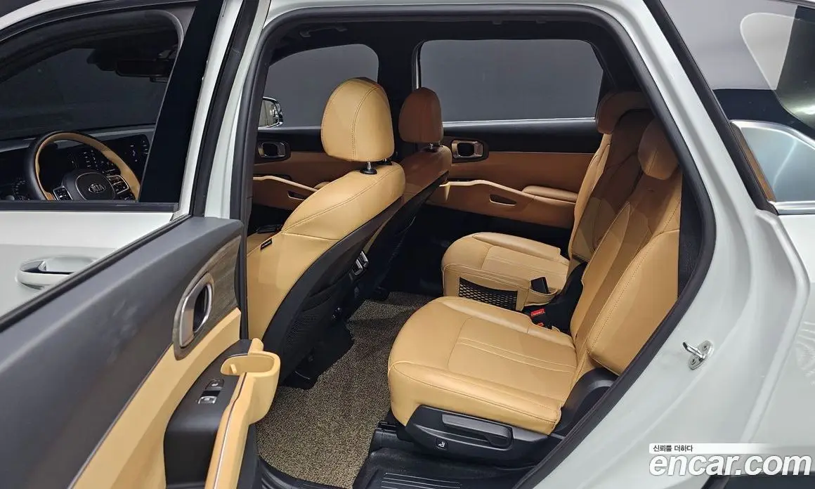 Kia Sorento 2020 2.2 автомат (гидро), фото 16 Kia Sorento 2020 2.2 автомат (гидро), фото 16