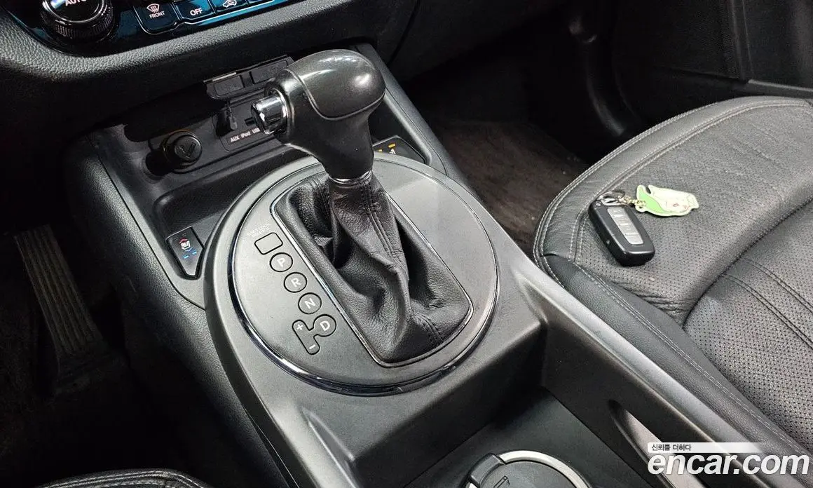 Kia Sportage 2013 2.0 автомат (гидро), фото 9