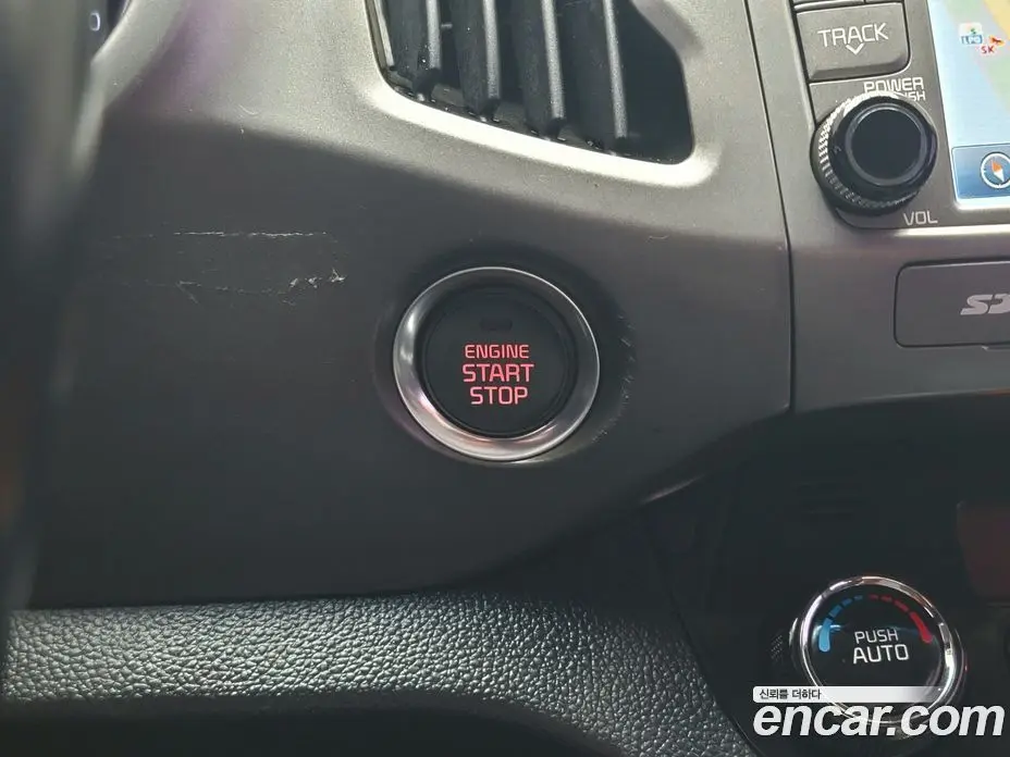 Kia Sportage 2013 2.0 автомат (гидро), фото 14