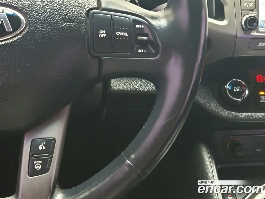 Kia Sportage 2013 2.0 автомат (гидро), фото 20