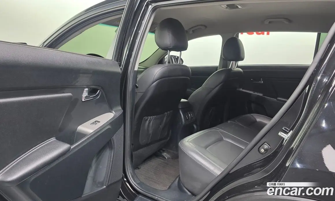 Kia Sportage 2014 2.0 автомат (гидро), фото 17