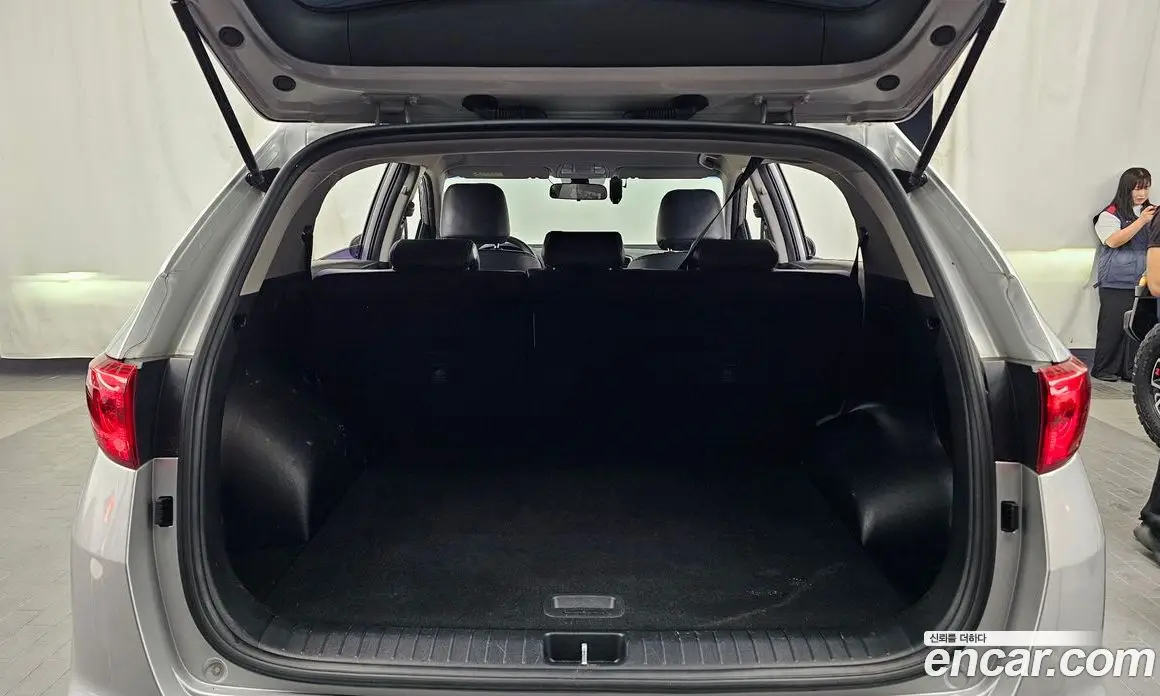 Kia Sportage 2015 2.0 автомат (гидро), фото 20