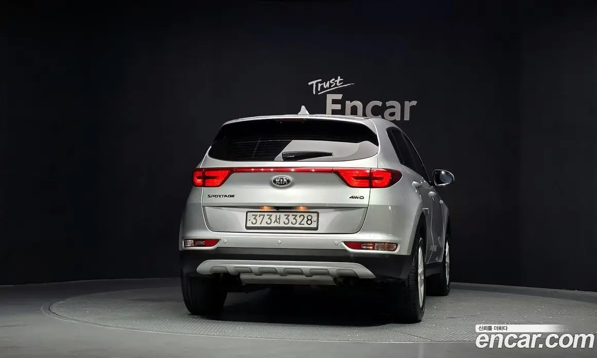 Kia Sportage 2015 2.0 автомат (гидро), фото 4