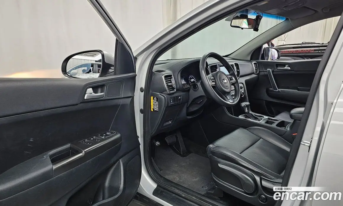 Kia Sportage 2015 2.0 автомат (гидро), фото 10