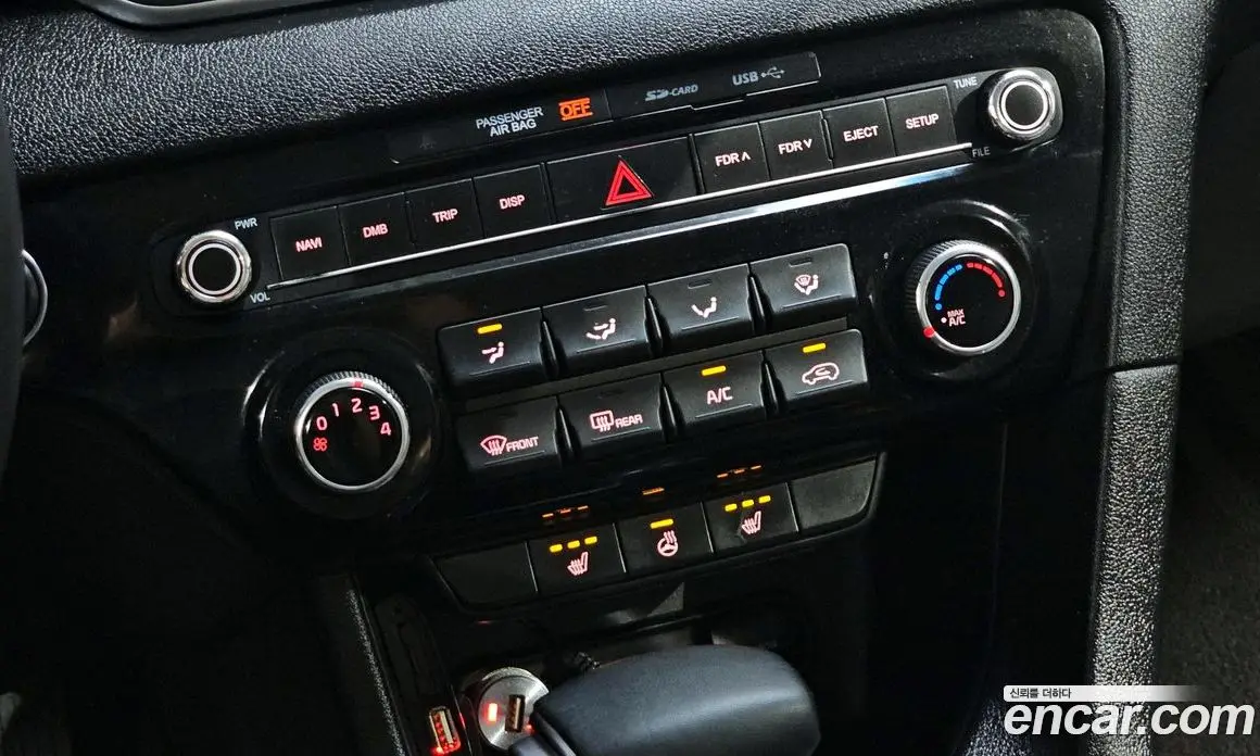 Kia Sportage 2016 2.0 автомат (гидро), фото 18