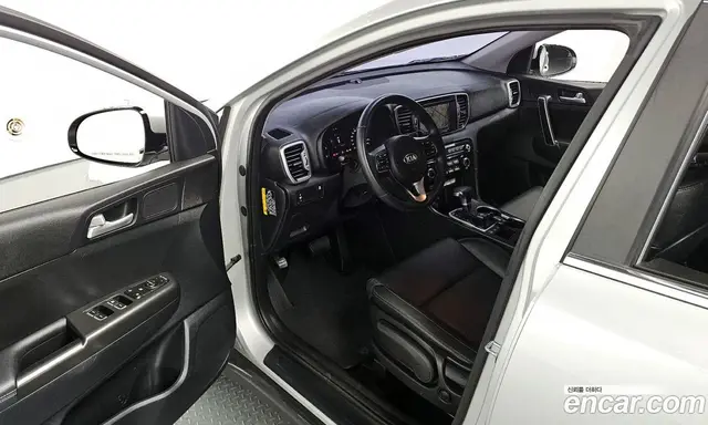 Kia Sportage 2016 2.0 автомат (гидро), миниатюра 10