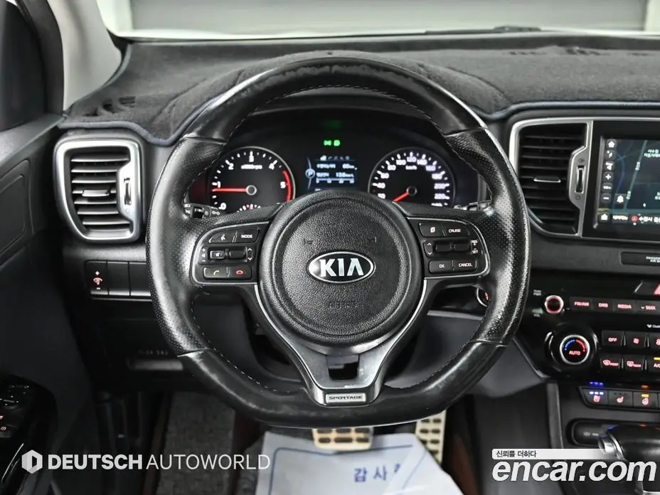 Kia Sportage 2016 2.0 автомат (гидро), фото 13