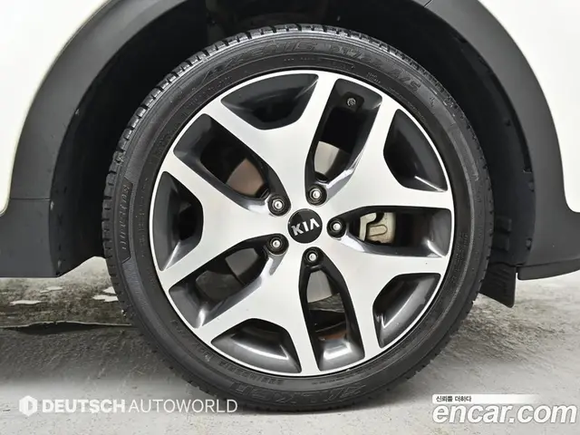 Kia Sportage 2016 2.0 автомат (гидро), миниатюра 5