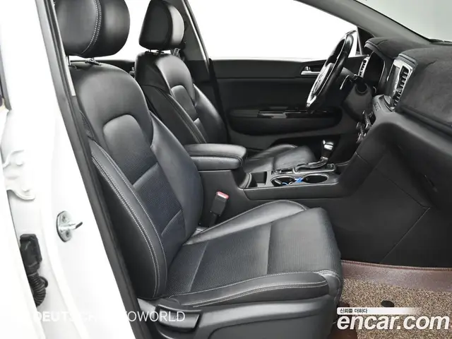 Kia Sportage 2016 2.0 автомат (гидро), миниатюра 10