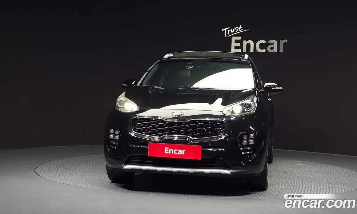 Kia Sportage 2016 2.0 автомат (гидро), фото 3