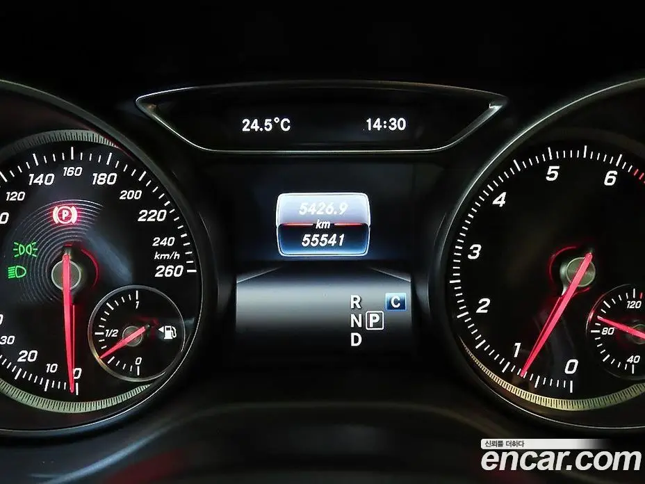 Mercedes-Benz CLA-Class 2017 2.0 автомат (гидро), фото 9 Mercedes-Benz CLA-Class 2017 2.0 автомат (гидро), фото 9