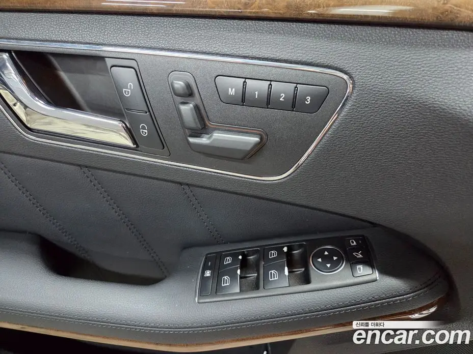 Mercedes-Benz E-Class 2011 3.5 автомат (гидро), фото 14