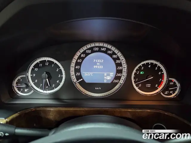Mercedes-Benz E-Class 2011 3.5 автомат (гидро), миниатюра 8