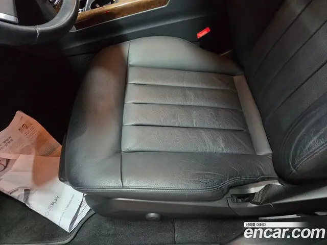 Mercedes-Benz E-Class 2011 3.5 автомат (гидро), миниатюра 10