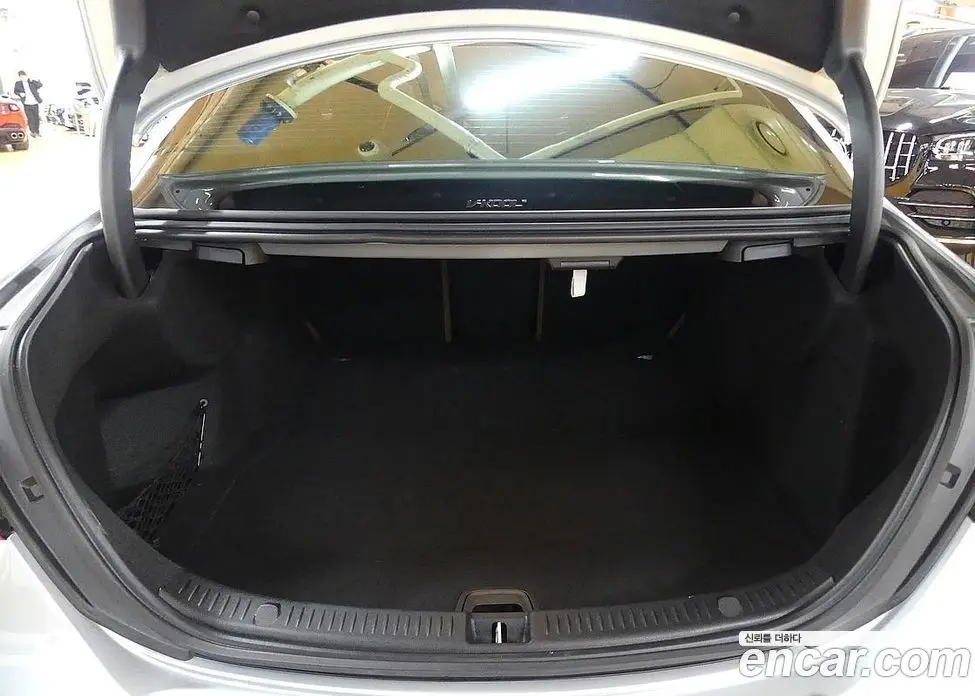 Mercedes-Benz E-Class 2022 2.0 автомат (гидро), фото 4