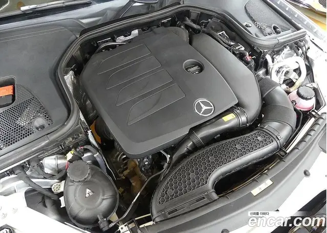 Mercedes-Benz E-Class 2022 2.0 автомат (гидро), миниатюра 6