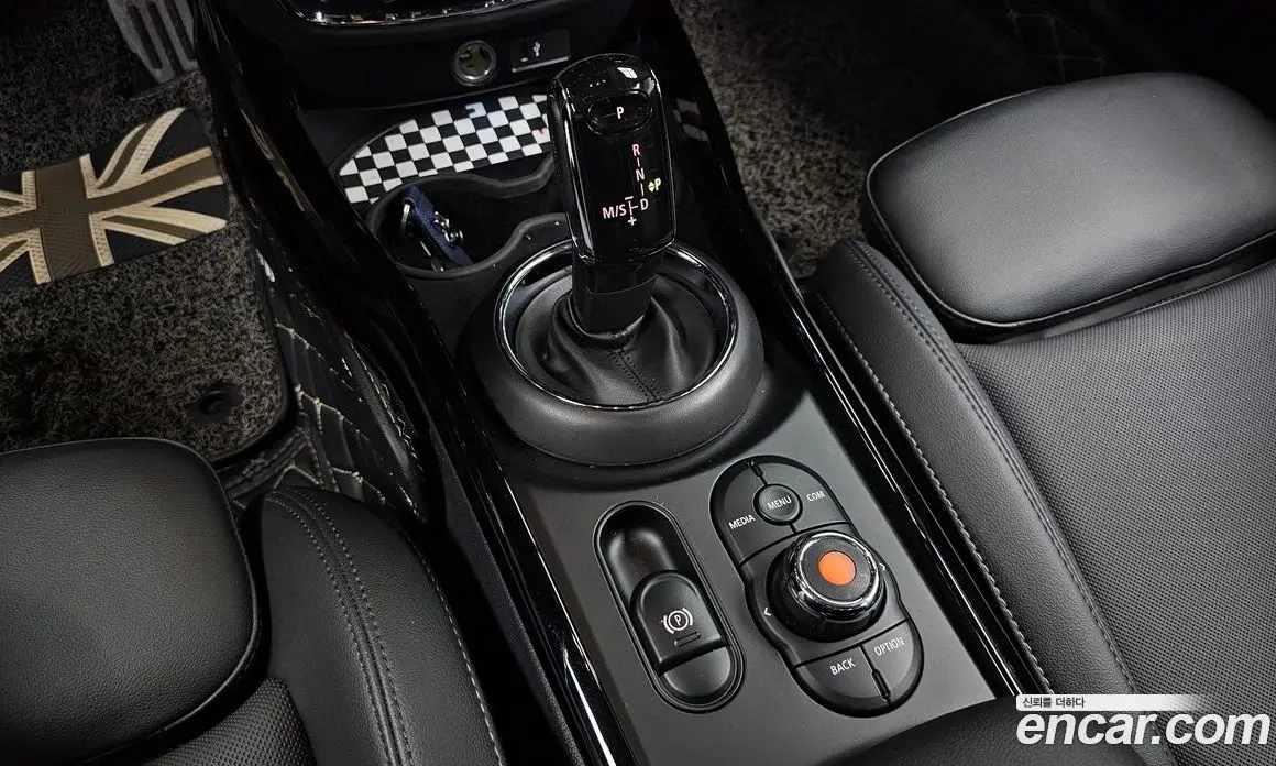 Mini Clubman 2021 1.5 автомат (гидро), фото 11