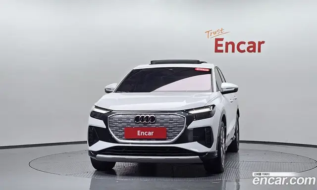 Audi Q4 e-tron 2025 0.2 автомат (гидро), миниатюра 2 Audi Q4 e-tron 2025 0.2 автомат (гидро), миниатюра 2