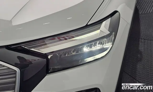 Audi Q4 e-tron 2025 0.2 автомат (гидро), миниатюра 7 Audi Q4 e-tron 2025 0.2 автомат (гидро), миниатюра 7