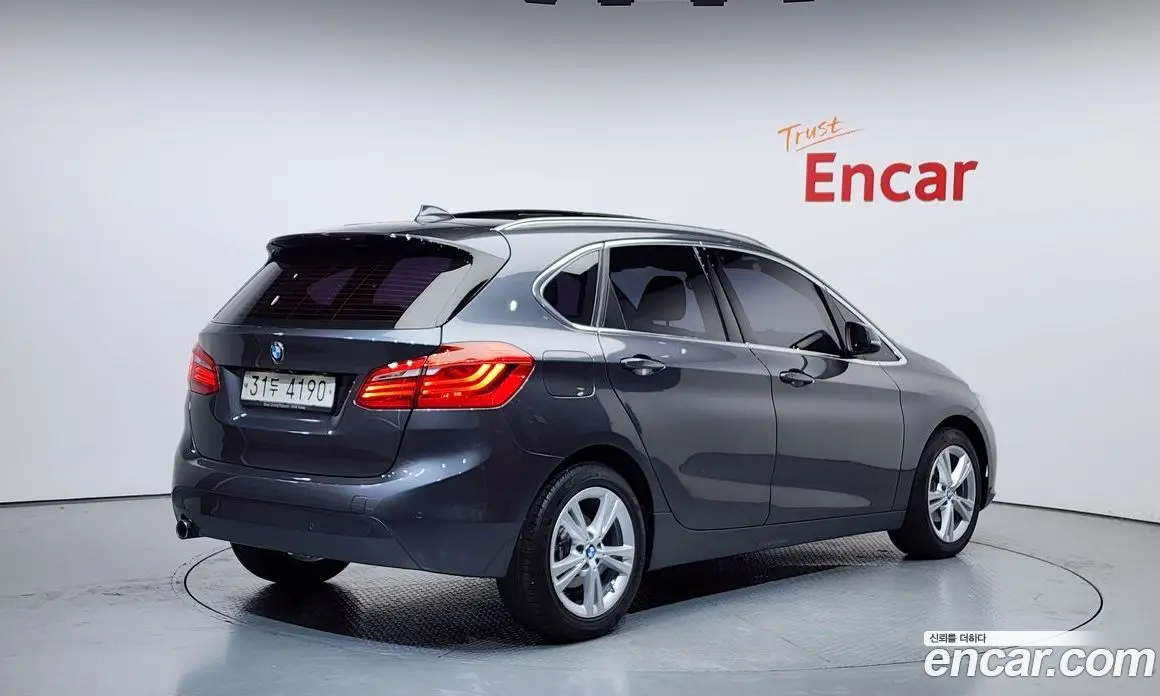 BMW 2 серия 2015 2.0 автомат (гидро), фото 2