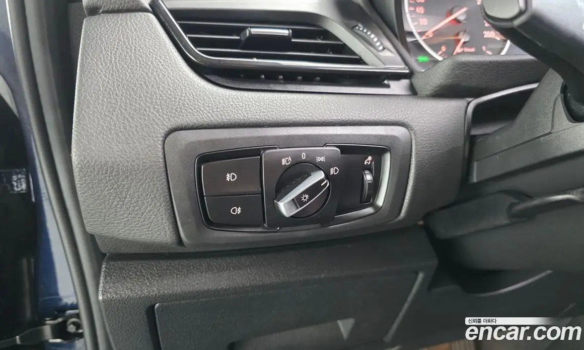 BMW 2 серия 2018 2.0 автомат (гидро), фото 17