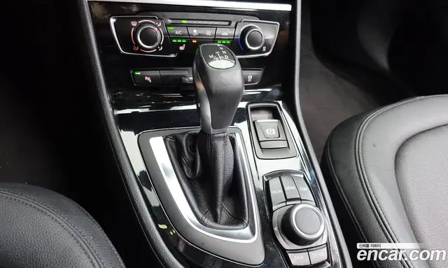 BMW 2 серия 2018 2.0 автомат (гидро), миниатюра 9