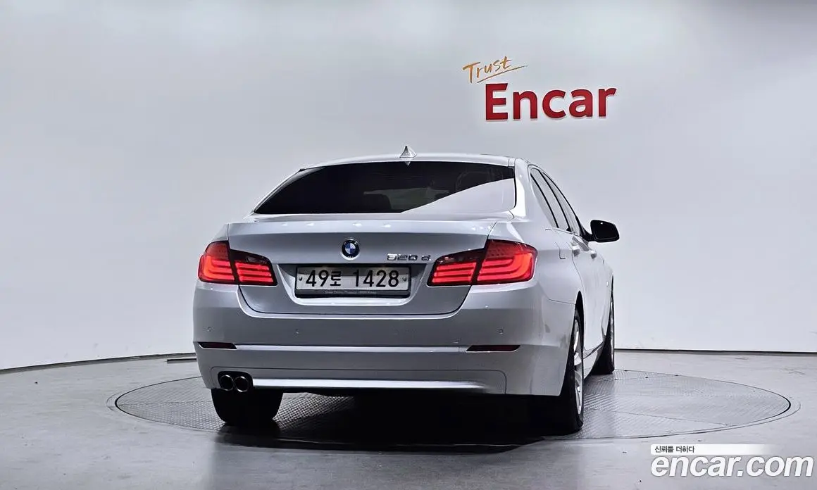 BMW 5 серия 2011 2.0 автомат (гидро), фото 4