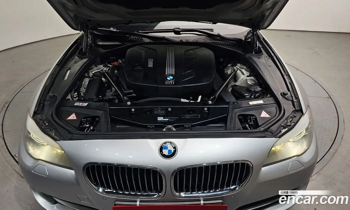 BMW 5 серия 2011 2.0 автомат (гидро), фото 6