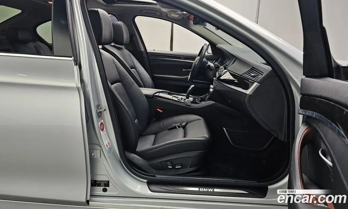 BMW 5 серия 2011 2.0 автомат (гидро), фото 10
