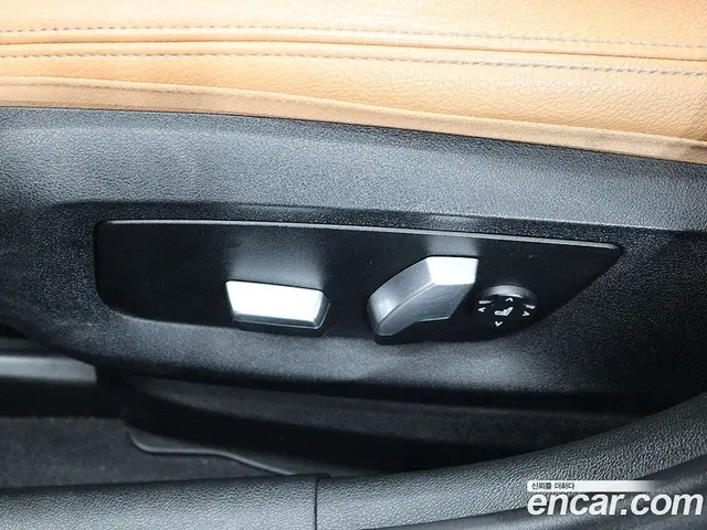 BMW 5 серия 2018 2.0 автомат (гидро), миниатюра 11 BMW 5 серия 2018 2.0 автомат (гидро), миниатюра 11