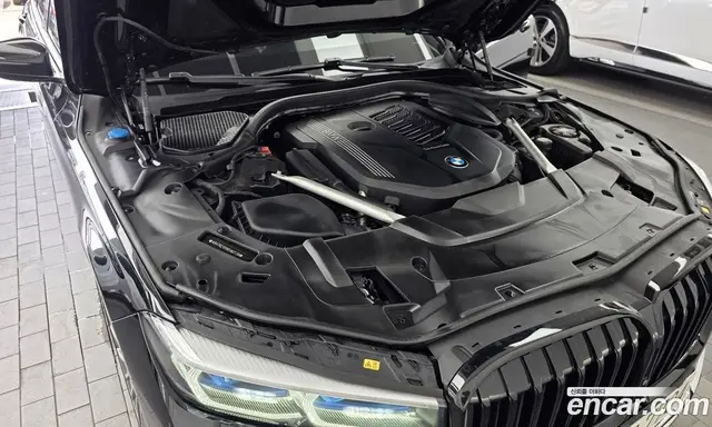 BMW 7 серия 2021 3.0 автомат (гидро), миниатюра 6