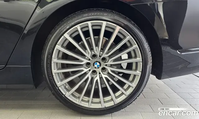 BMW 7 серия 2021 3.0 автомат (гидро), миниатюра 7