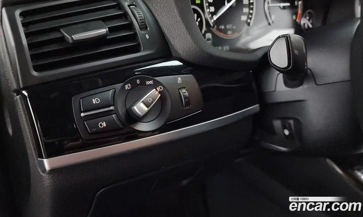 BMW X3 2015 2.0 автомат (гидро), фото 20