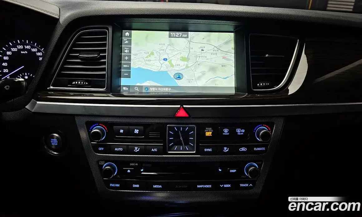 Genesis G80 2017 3.3 автомат (гидро), фото 14 Genesis G80 2017 3.3 автомат (гидро), фото 14