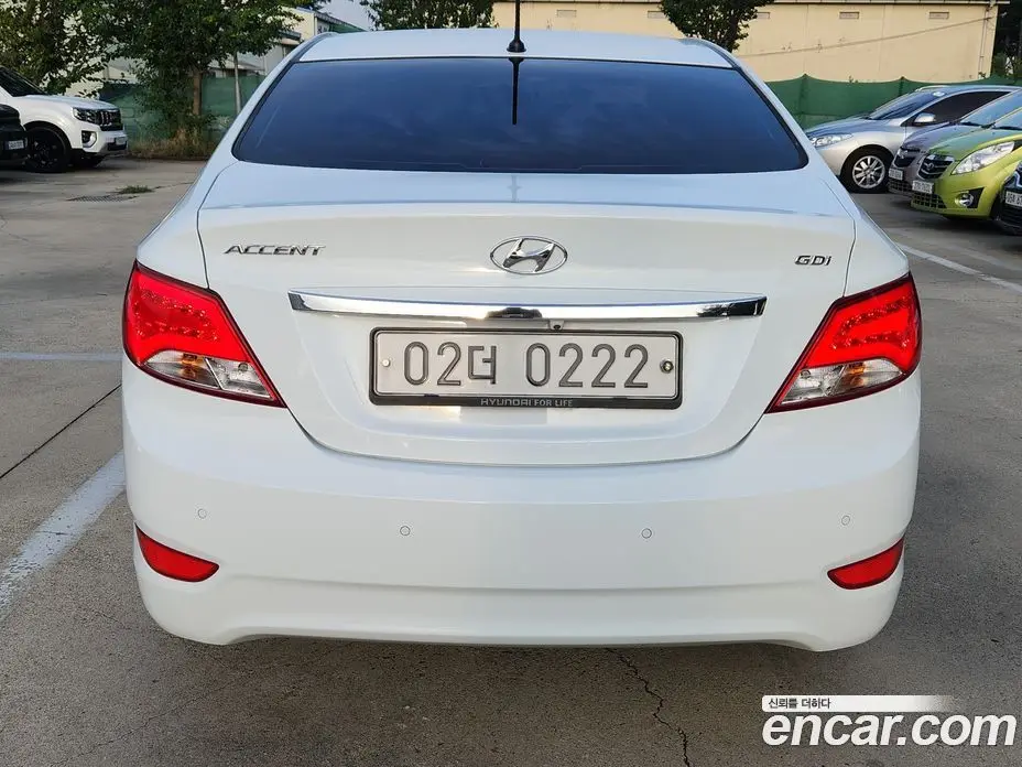 Hyundai Accent 2015 1.6 автомат (гидро), фото 4