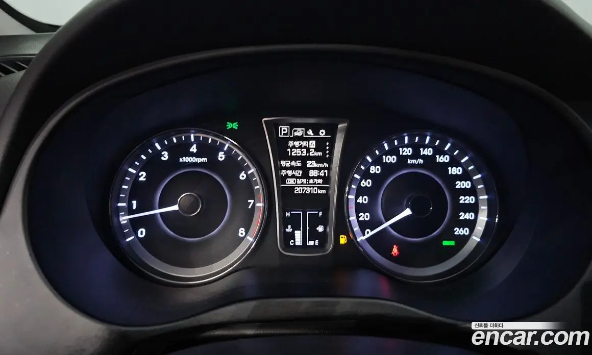 Hyundai Aslan 2014 3.0 автомат (гидро), фото 11