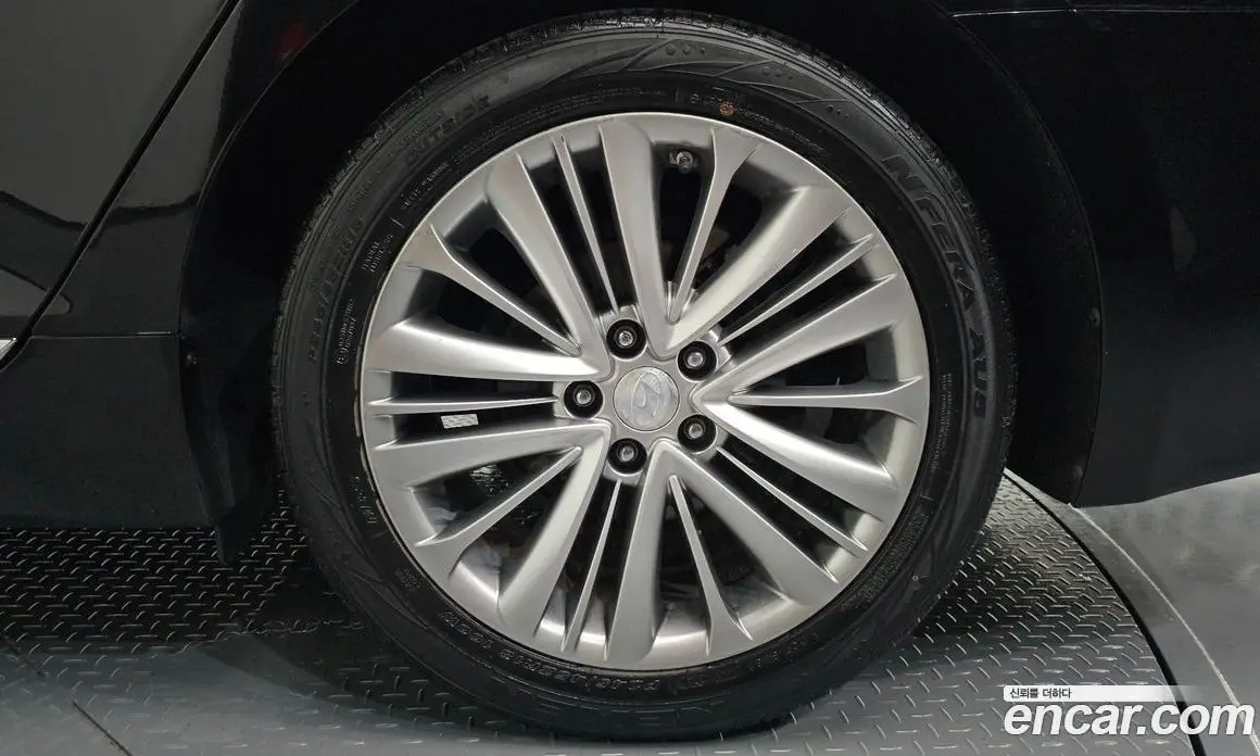 Hyundai Aslan 2014 3.0 автомат (гидро), фото 7