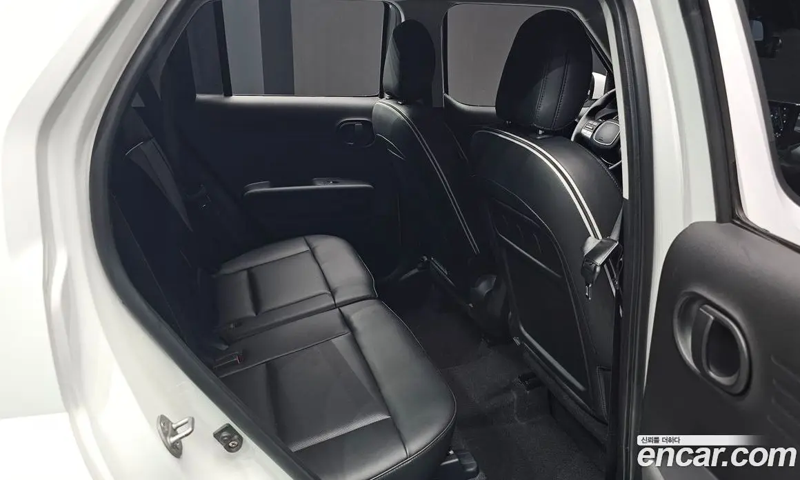 Hyundai Casper 2022 1.0 автомат (гидро), фото 15