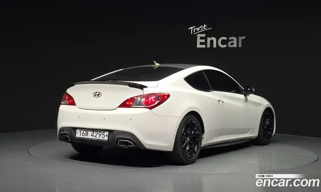Hyundai Genesis 2012 2.0 механика, миниатюра 2 Hyundai Genesis 2012 2.0 механика, миниатюра 2