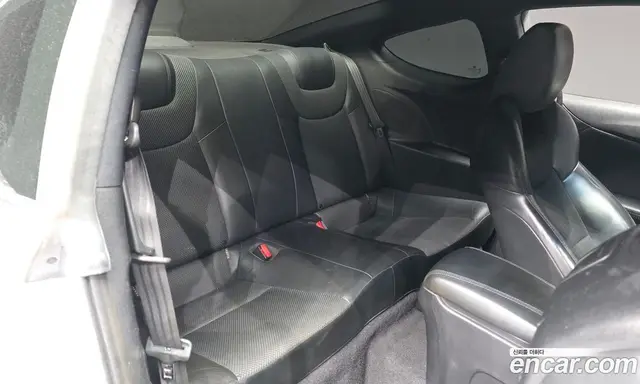 Hyundai Genesis 2012 2.0 механика, миниатюра 12