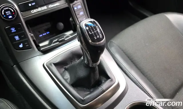 Hyundai Genesis 2012 2.0 механика, миниатюра 9 Hyundai Genesis 2012 2.0 механика, миниатюра 9