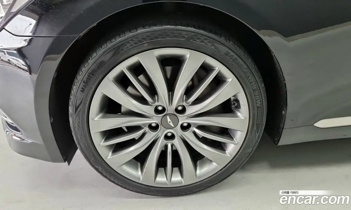 Hyundai Genesis 2016 3.8 автомат (гидро), фото 18