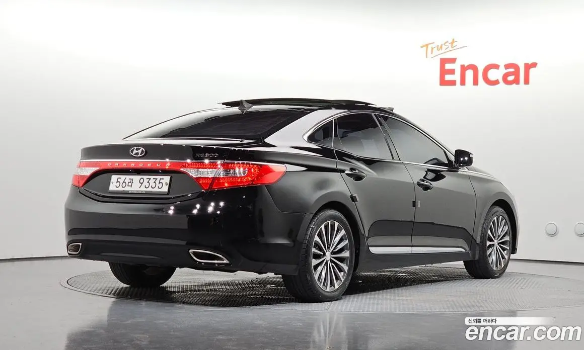 Hyundai Grandeur 2014 3.0 автомат (гидро), фото 2