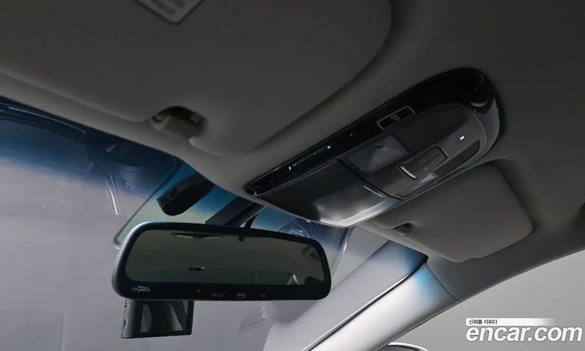 Hyundai Grandeur 2015 2.4 автомат (гидро), фото 16 Hyundai Grandeur 2015 2.4 автомат (гидро), фото 16